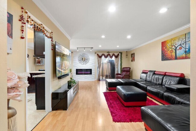 Foto del edificio - 830 Rigel Ln