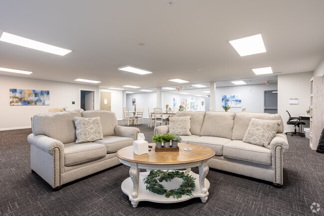 Interior Photo - Cottage Bluff Apartments