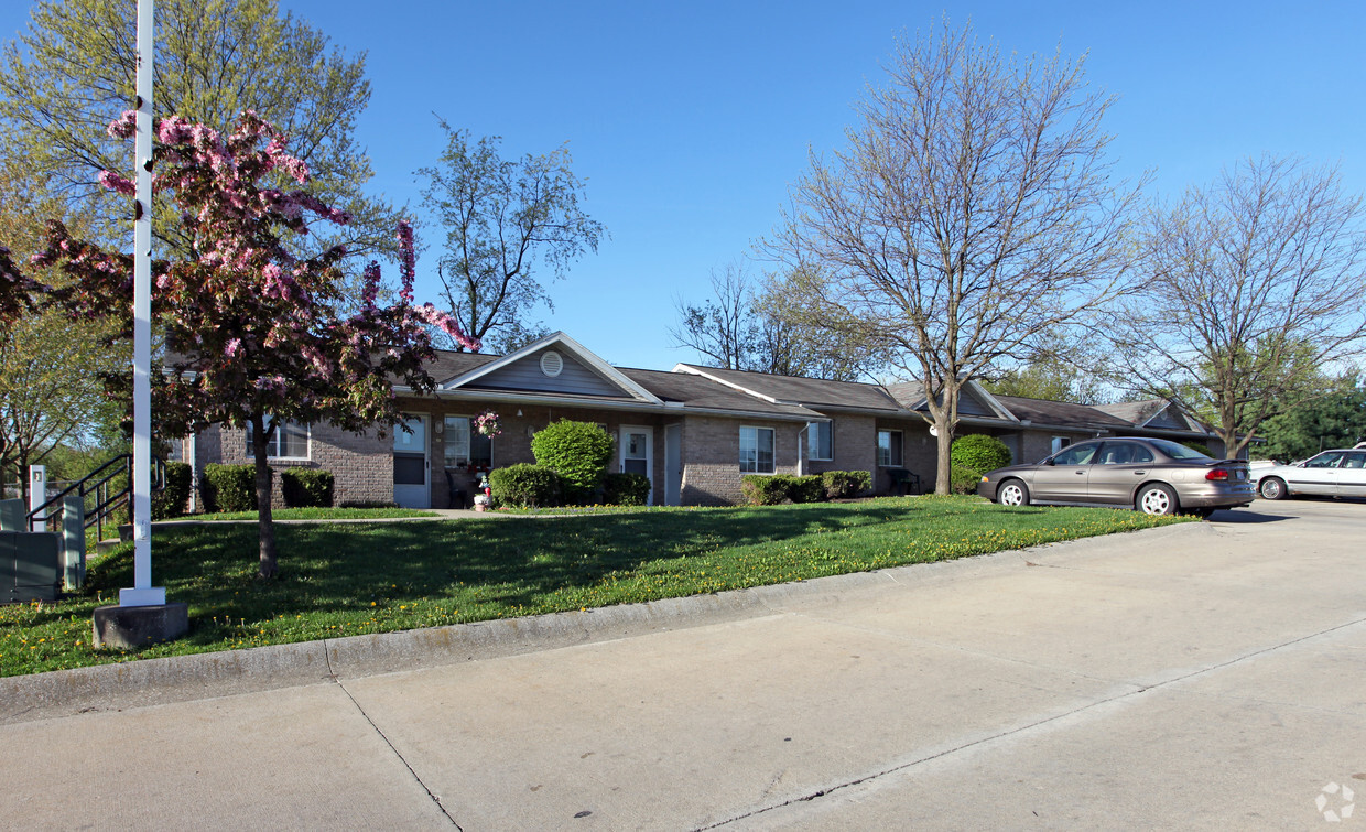 Primary Photo - Orchard Grove Apartments