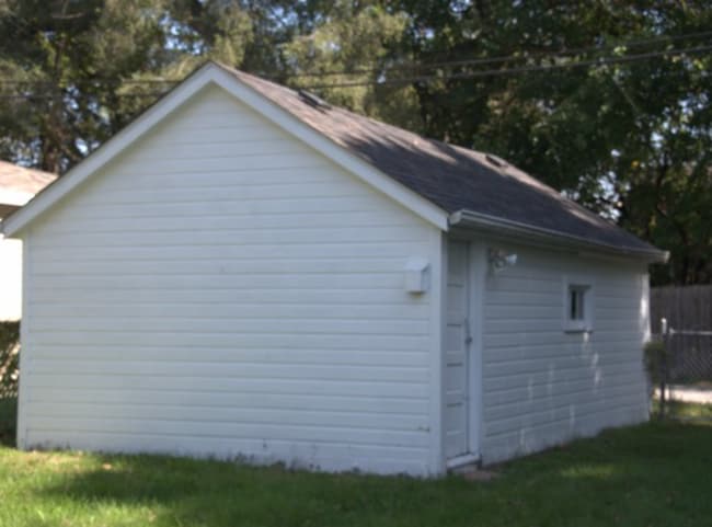 Building Photo - 14511 S Wentworth Ave