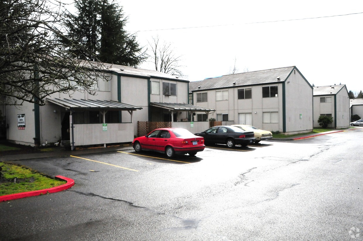 Building Photo - East Ninth Street Apartments
