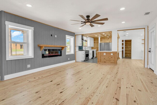 Foto del edificio - 498 Alabama St