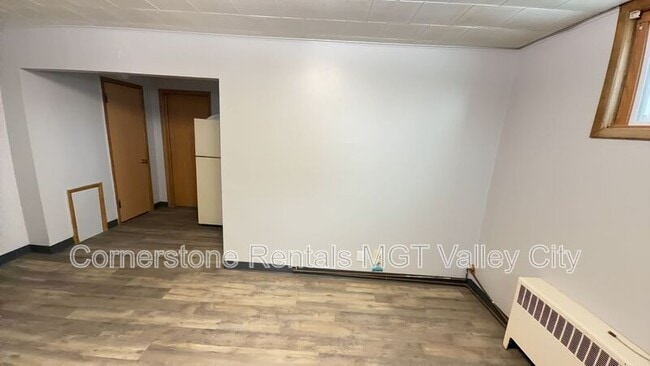 Foto del edificio - 227 Central Ave S