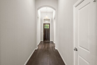 Building Photo - 150 Mayfield Dr