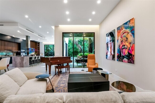 Foto del edificio - 2805 Freeman St