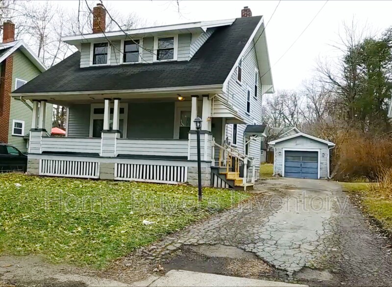 Primary Photo - 3536 Lasalle Ave