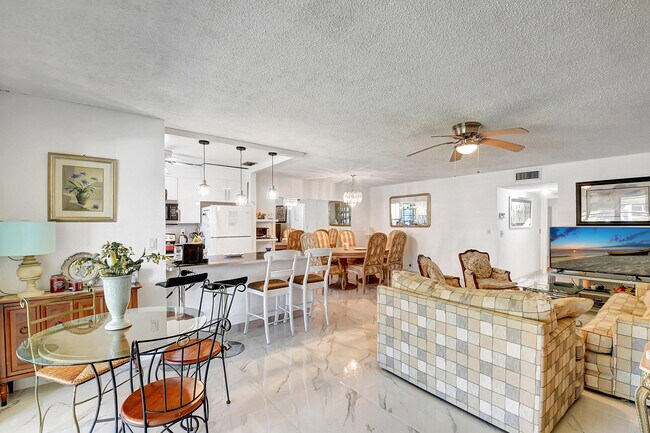 Foto del edificio - 1317 High Point Way SE