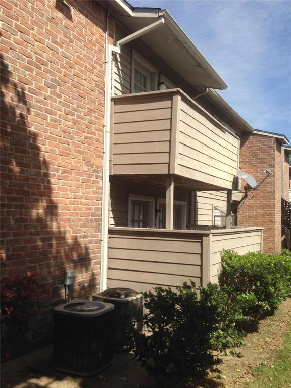 Foto del edificio - 10603 S Wilcrest Dr