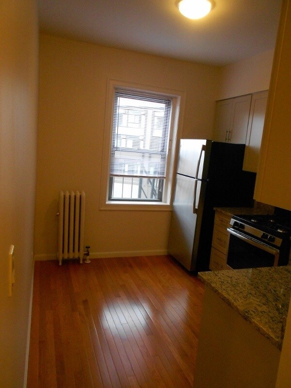 Building Photo - 25 Edgerly Rd