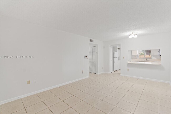 Foto del edificio - 14900 SW 82nd Terrace