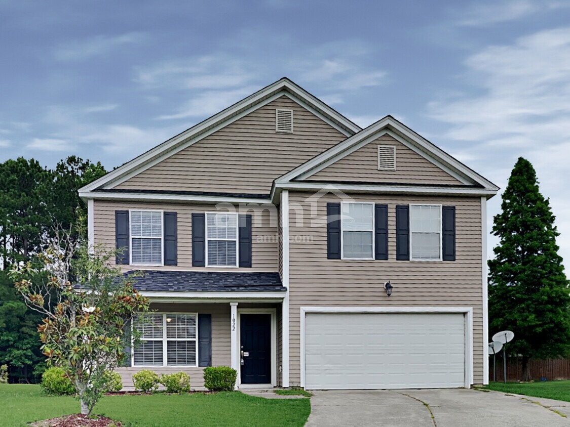 Primary Photo - 1022 Deerberry Rd