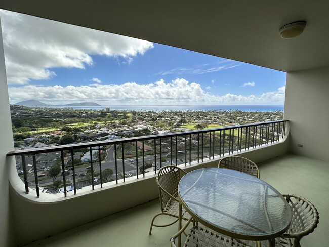 the Lanai - 4340 Pahoa Ave