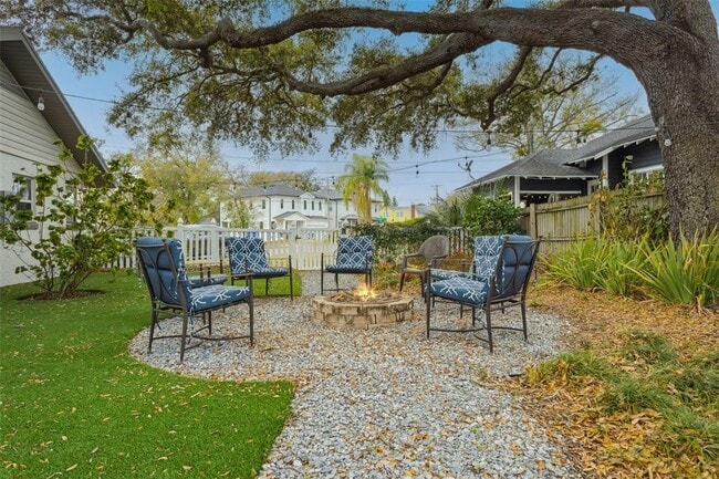 Foto del edificio - 2603 N Ridgewood Ave