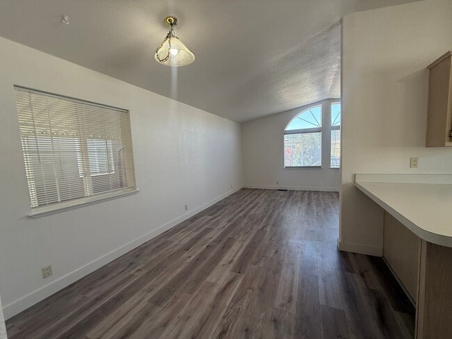 Building Photo - 4160 Jade St