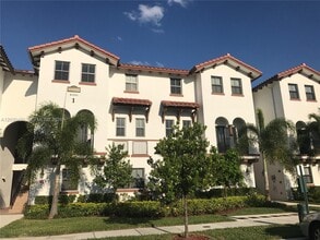 Building Photo - 10620 NW 88th St