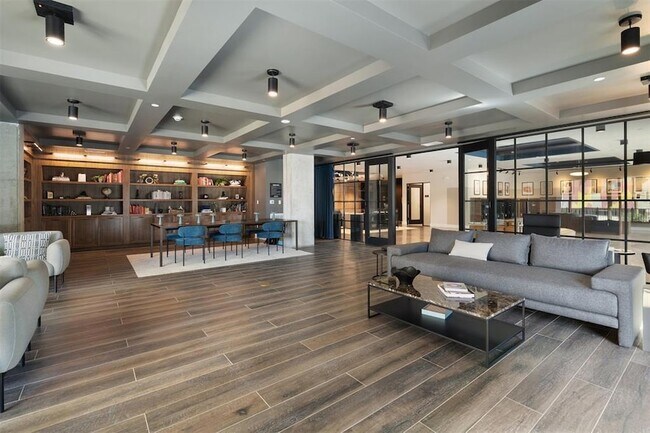 Foto del edificio - 4315 S Congress Ave