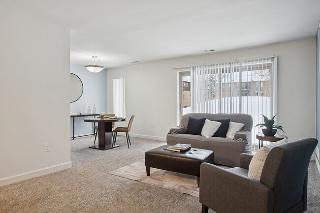 Foto del edificio - ReNew Franklin Hills