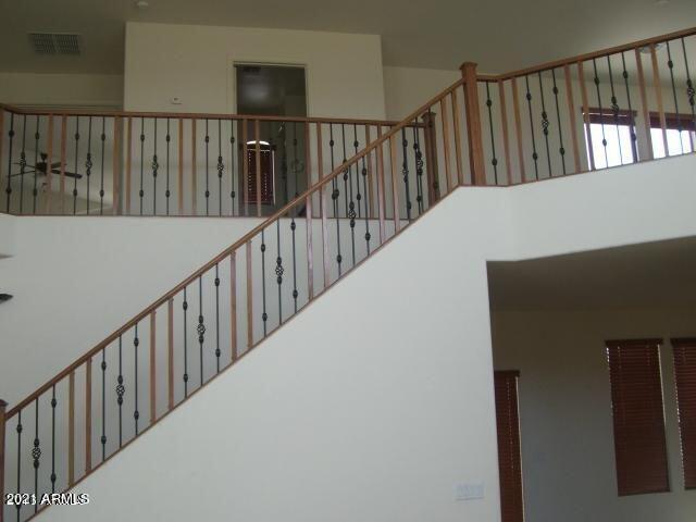 Foto del edificio - 73 W Castle Rock Rd