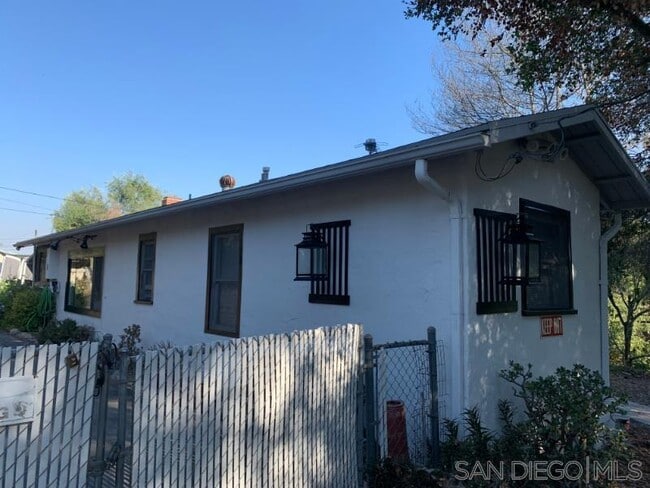Foto del edificio - 1401 Monte Vista Dr