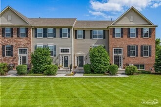 Building Photo - 1569 Deer Pointe Dr