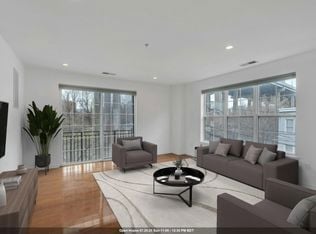 Foto del edificio - 443 2nd St