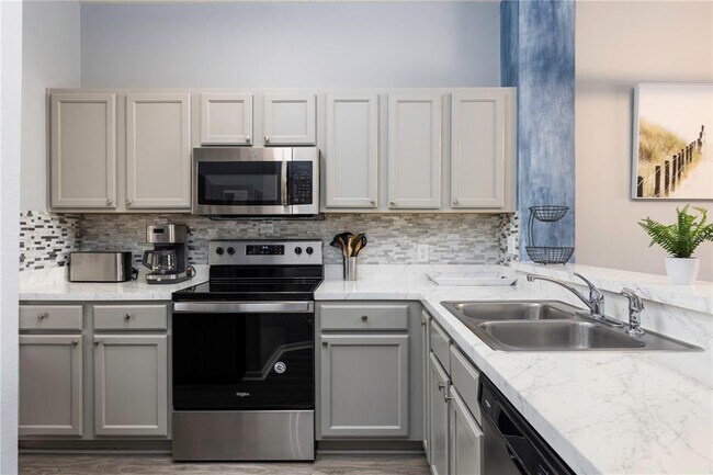 Building Photo - 3052 Secret Lake Dr