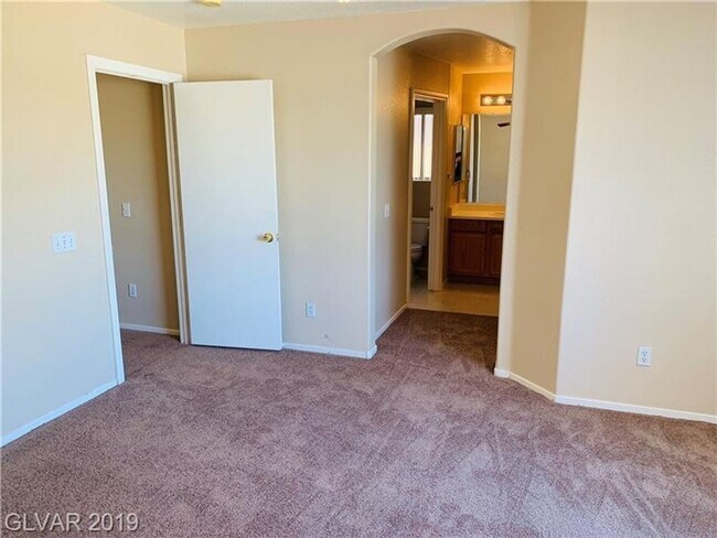 Building Photo - 2523 Joseph Canyon Dr