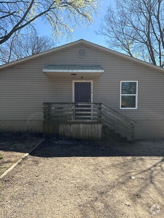 Building Photo - 1715 S X St