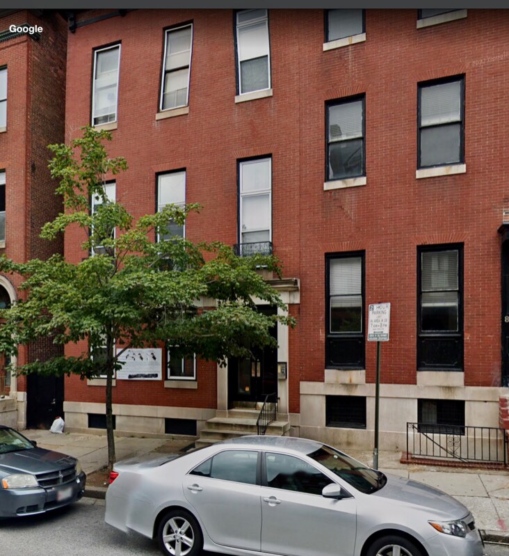 Primary Photo - 814 Park Ave