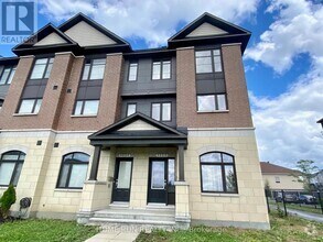 Building Photo - 1226 Longfields Dr