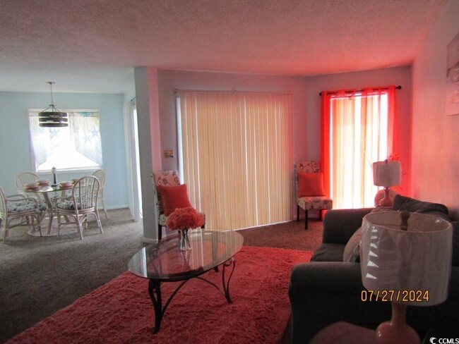 Building Photo - 1500 Cenith Dr