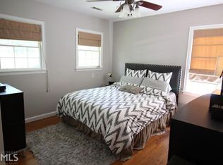 Foto del edificio - 4232 Timber Valley Ct