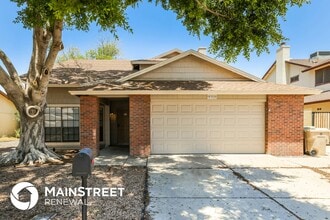 Building Photo - 5322 W Riviera Dr