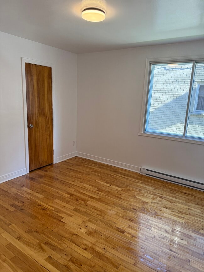 Building Photo - 6605 Av 39E