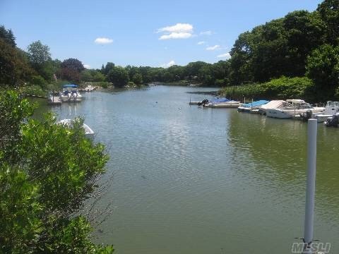 Building Photo - 230 Jockey Creek Dr