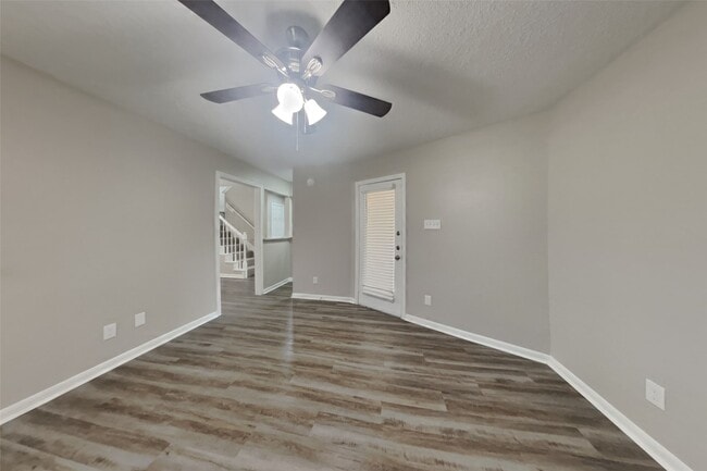 Foto del edificio - 1514 Chestnut Ln