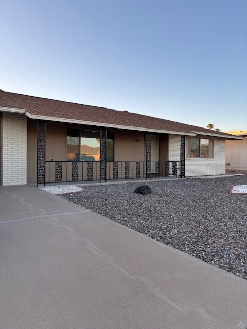 Primary Photo - 9634 W Briarwood Cir N