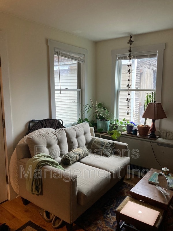 Photo - 49 Intervale Ave Apartment