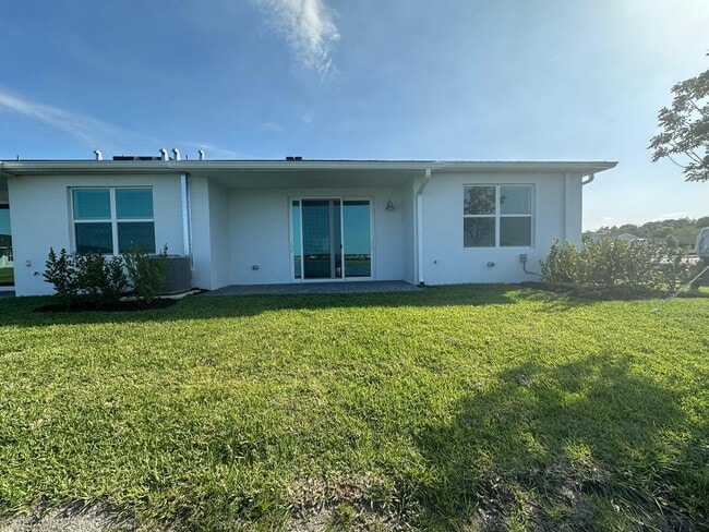 Foto del edificio - 3829 Cedar Pl