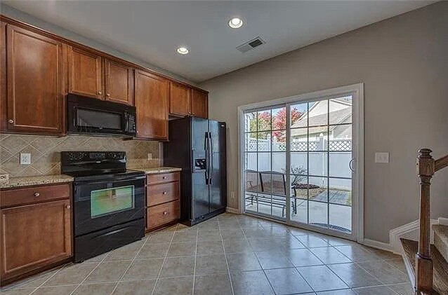 Building Photo - 217 Spring Gardens Drive