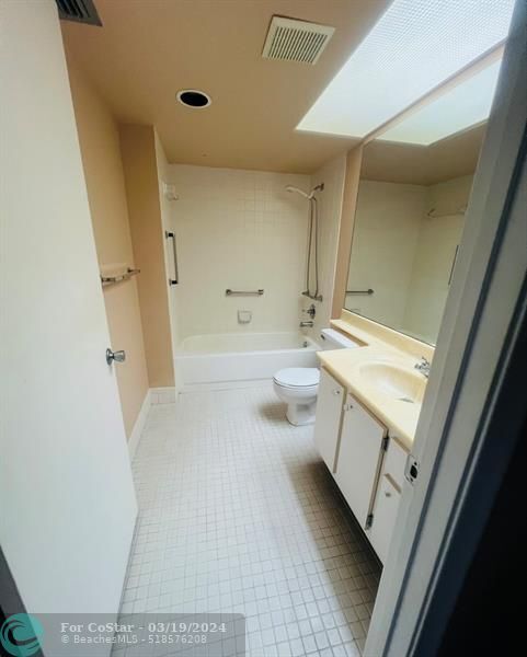 Building Photo - 12800 SW 7th Ct