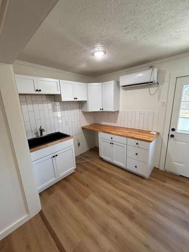 Building Photo - Cranfield Resort