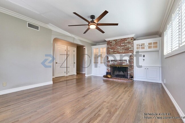 Foto del edificio - 515 E Wilson Ave