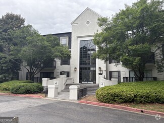 Building Photo - 4313 Pine Heights Dr NE