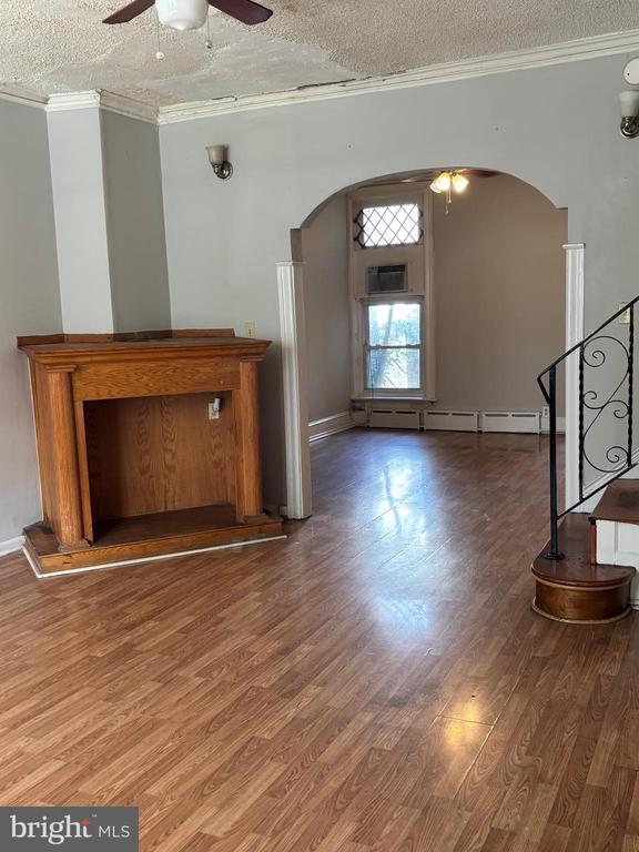 Foto principal - 4921 N Hutchinson St