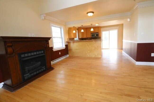 Building Photo - 268 Ulsterville Rd