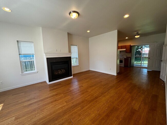 Foto del edificio - 3 Bed 2.5 Bath Lynden Townhome
