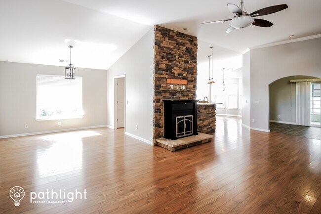 Building Photo - 7281 Guinevere Circle