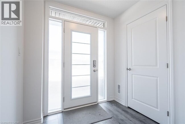 Building Photo - 4874 Connor Dr