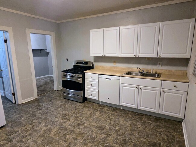 Foto del edificio - 1340 Chatham St